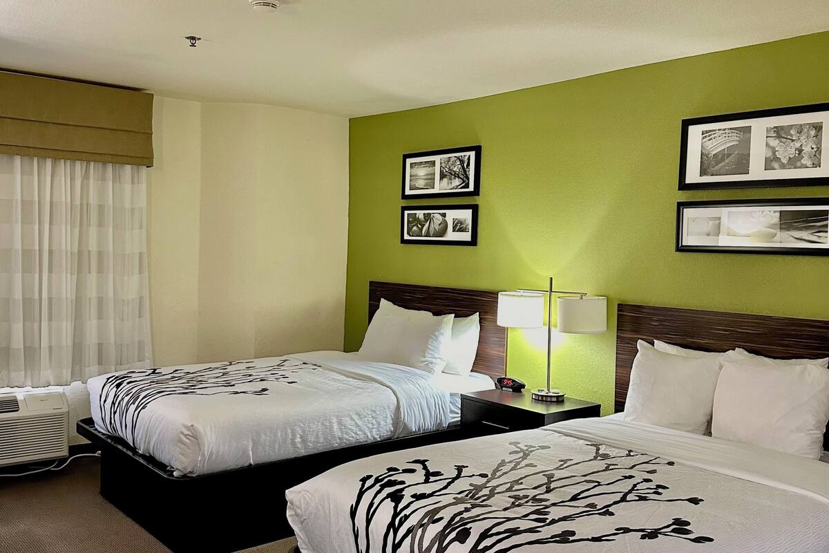 In-room safe, desk, laptop workspace, blackout curtains