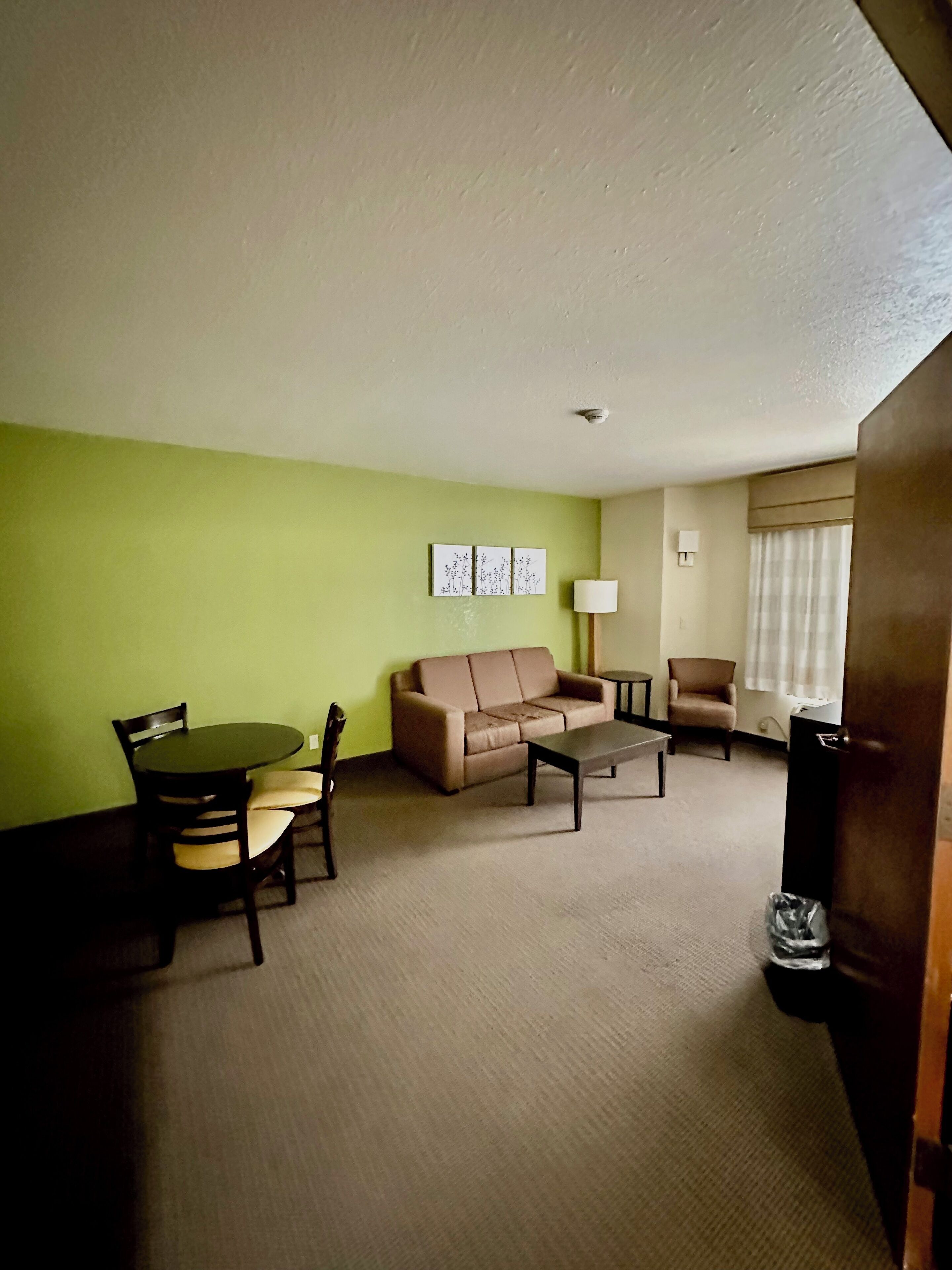 Photo - Sleep Inn & Suites Tulsa Central I-44