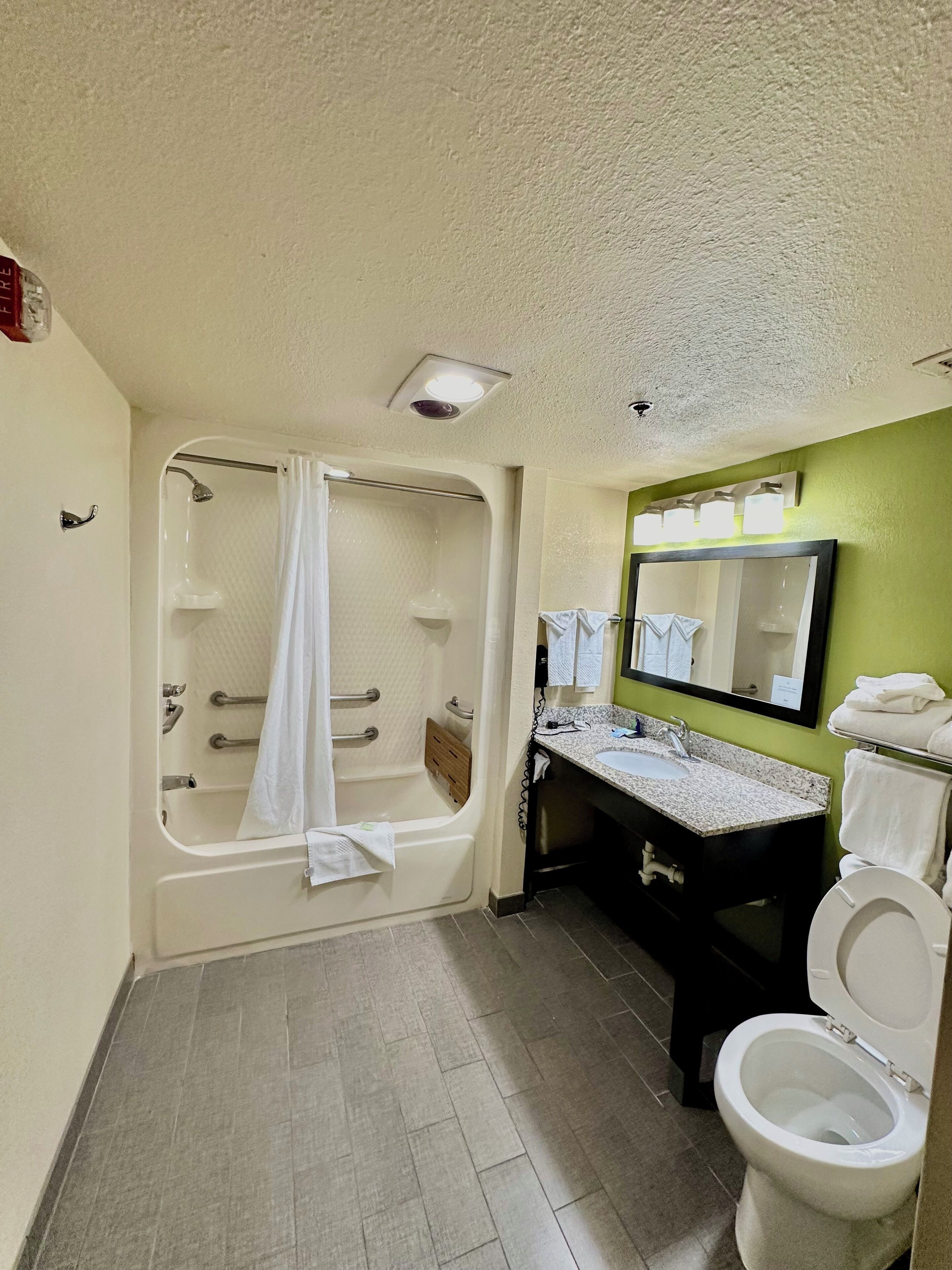 Photo - Sleep Inn & Suites Tulsa Central I-44