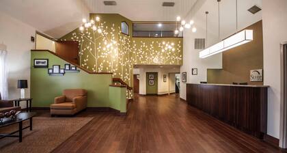 Sleep Inn & Suites Tulsa Central I-44