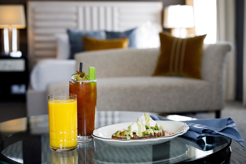 Ambassador Hotel Tulsa, Autograph Collection by null