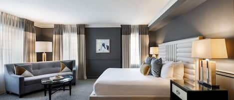 Deluxe Room, 1 King Bed, Corner | Premium bedding, down duvets, pillow-top beds, minibar