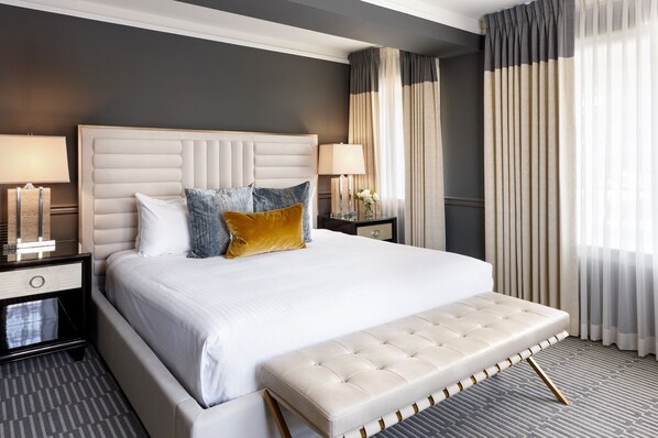 Suite, 1 King Bed | Premium bedding, down comforters, pillowtop beds, minibar