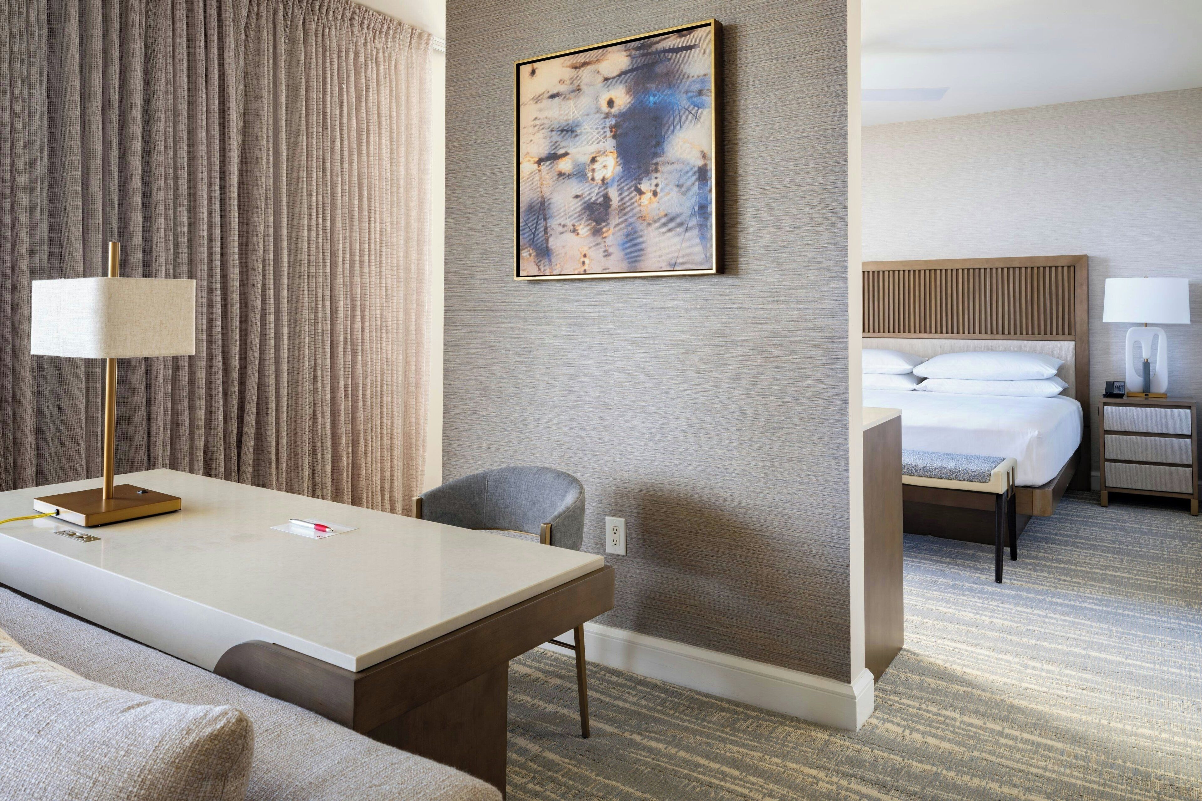 Leilighet, 1 soverom, resort-utsikt | Allergitestet sengetøy, minibar, safe på rommet og skrivebord