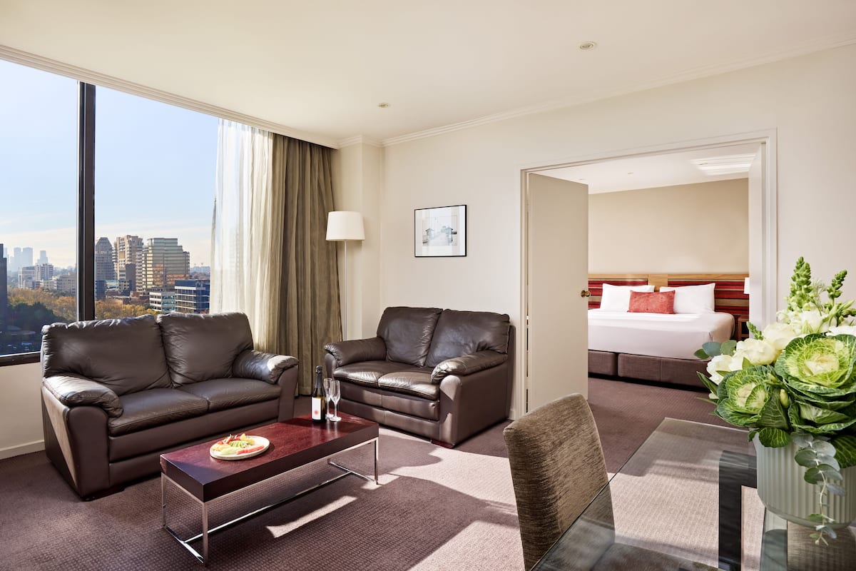 parkview suite  | 1 bedroom, egyptian cotton sheets, premium bedding, in-room safe