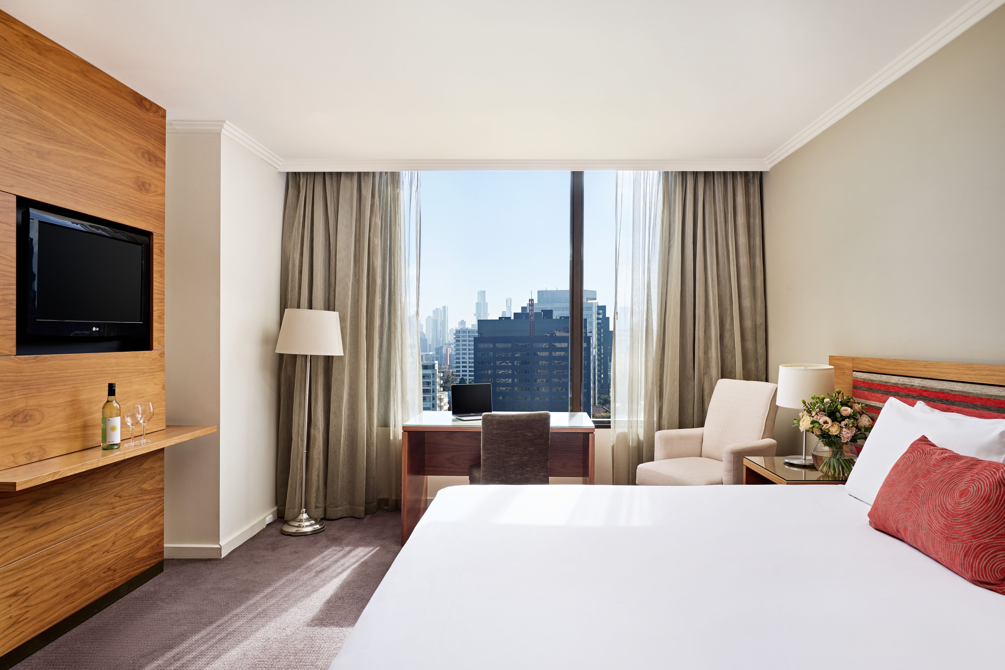 parkview suite  | 1 bedroom, egyptian cotton sheets, premium bedding, in-room safe