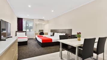 Deluxe Family Room