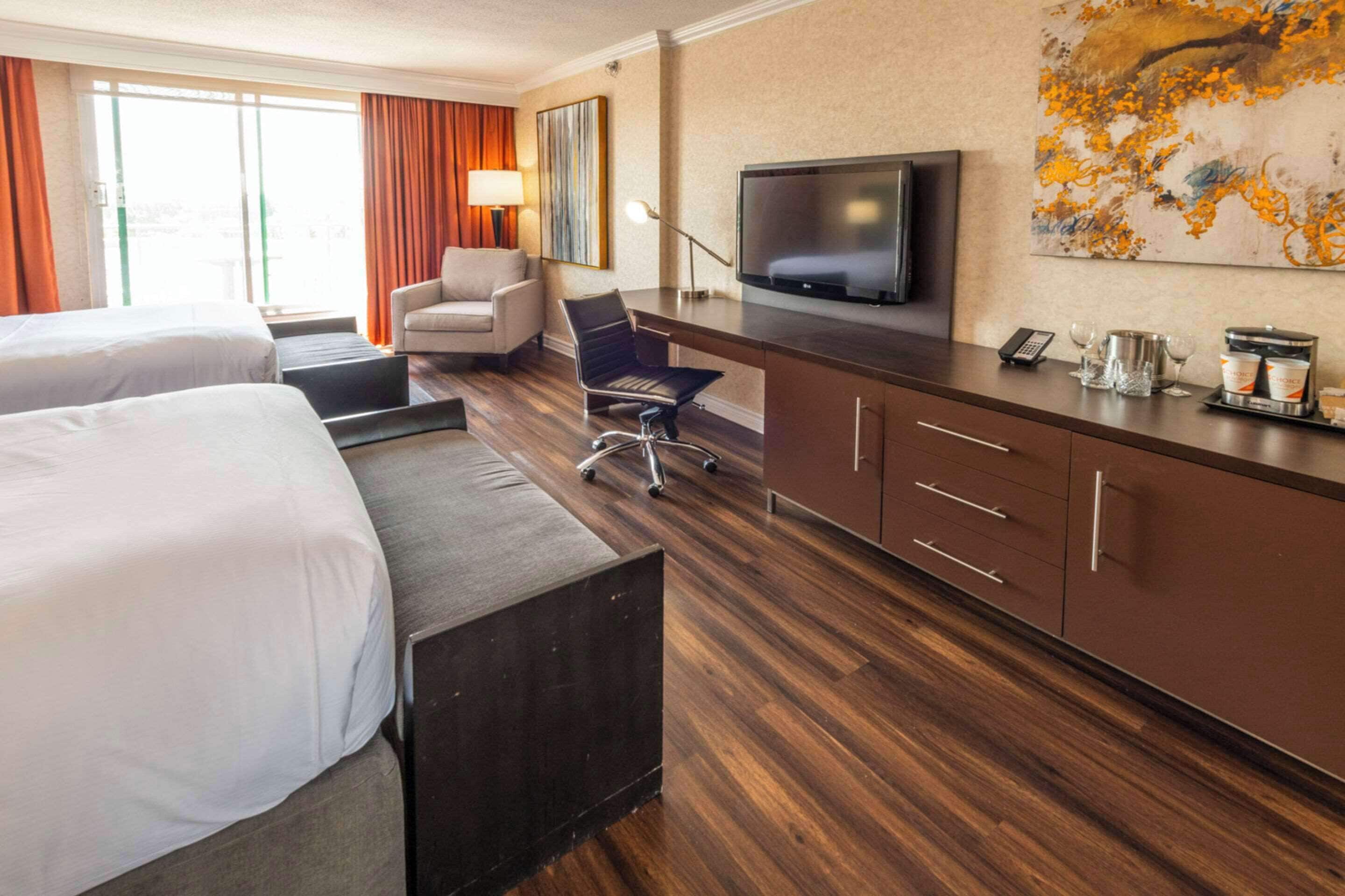 1 bedroom, in-room safe, desk, laptop workspace