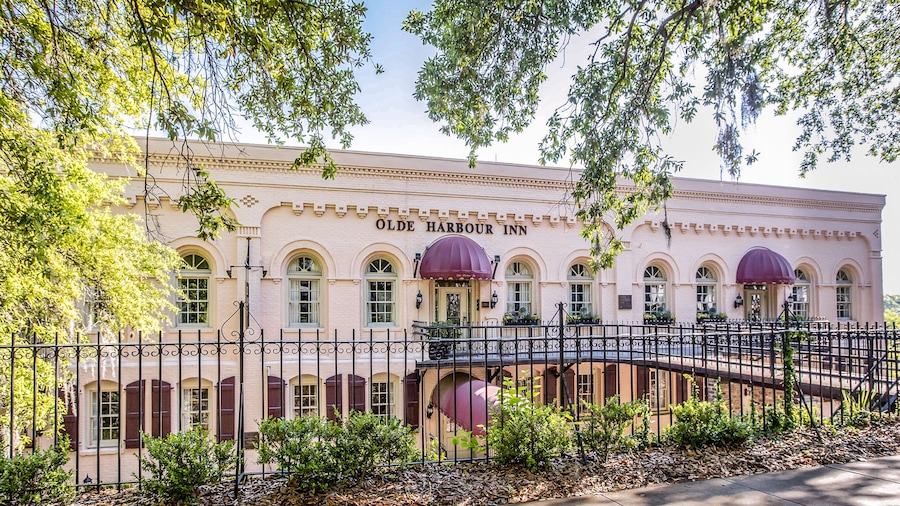 Olde Harbour Inn, Historic Inns of Savannah.
