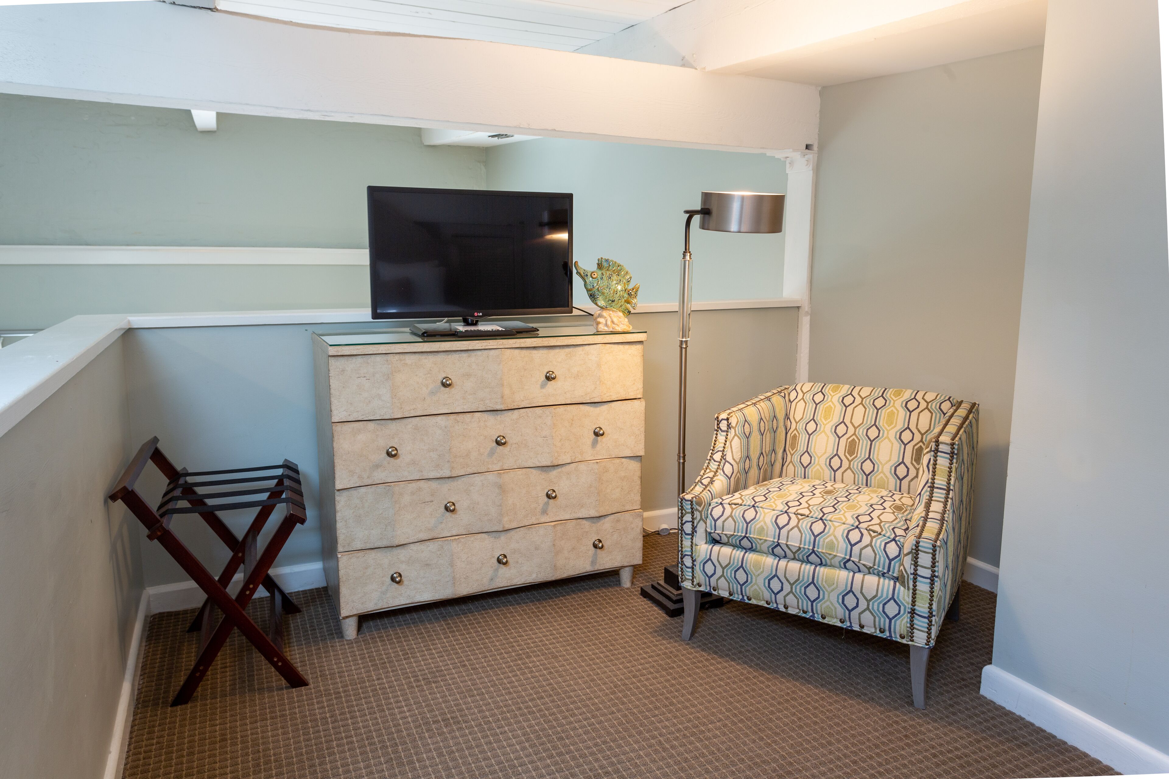 suite, multiple bedrooms, river view | living area | 32-inch flat-screen tv with cable channels, tv, mp3 dock