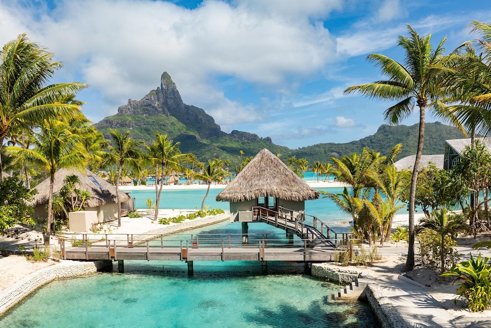 Le Méridien Bora Bora by null