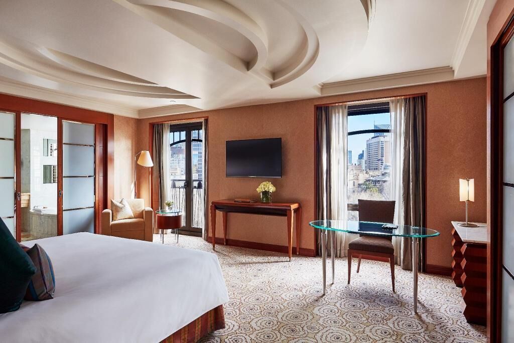 Premium bedding, pillowtop beds, minibar, in-room safe