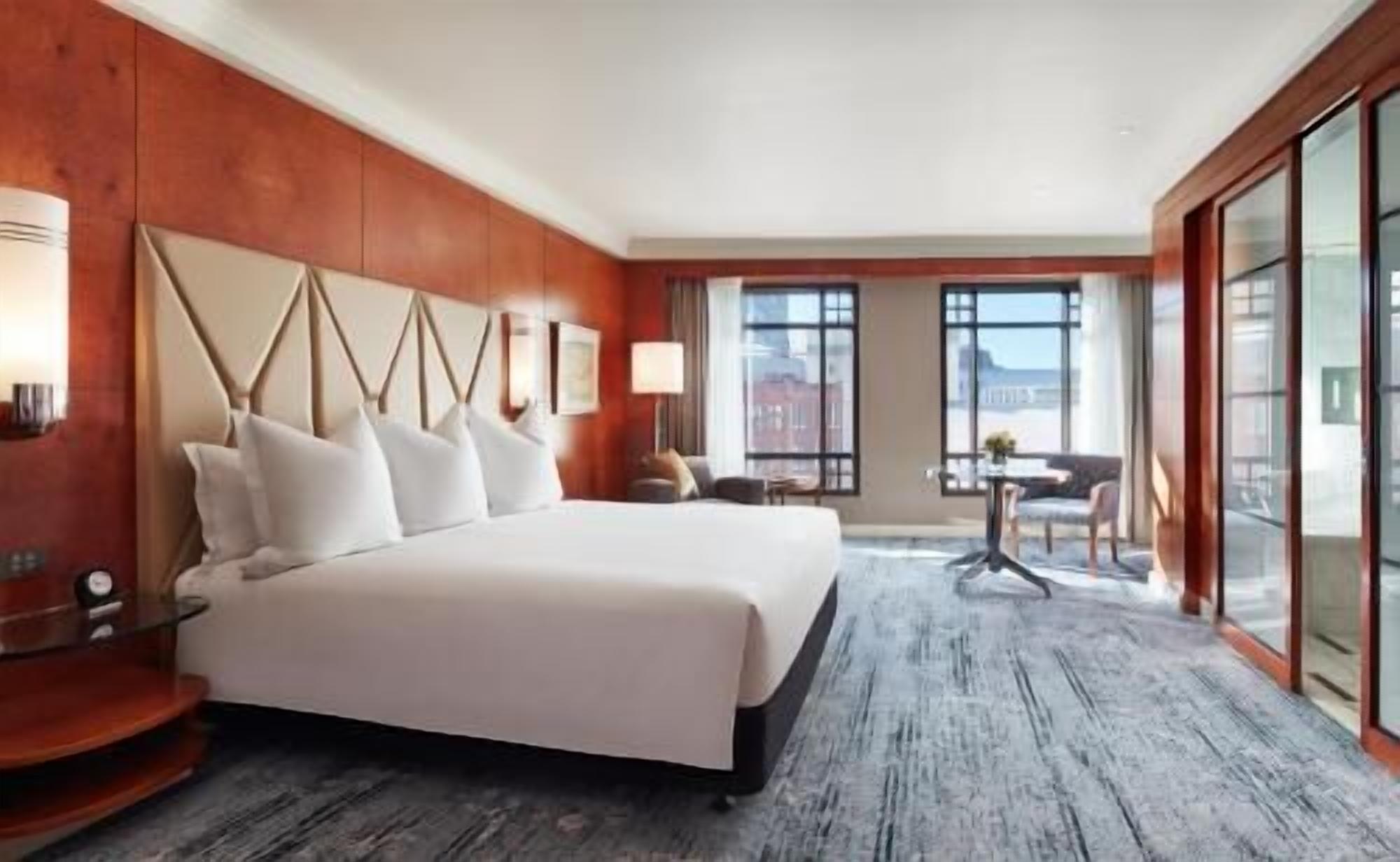 Premium bedding, pillowtop beds, minibar, in-room safe