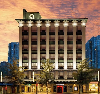 Hotel Exterior at Quality Inn & Suites