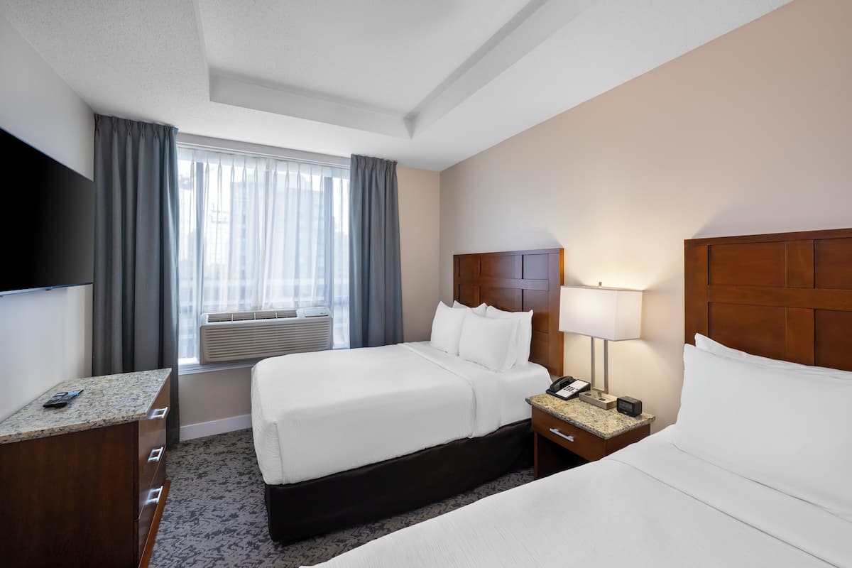 Suite, Multiple Beds, Non Smoking