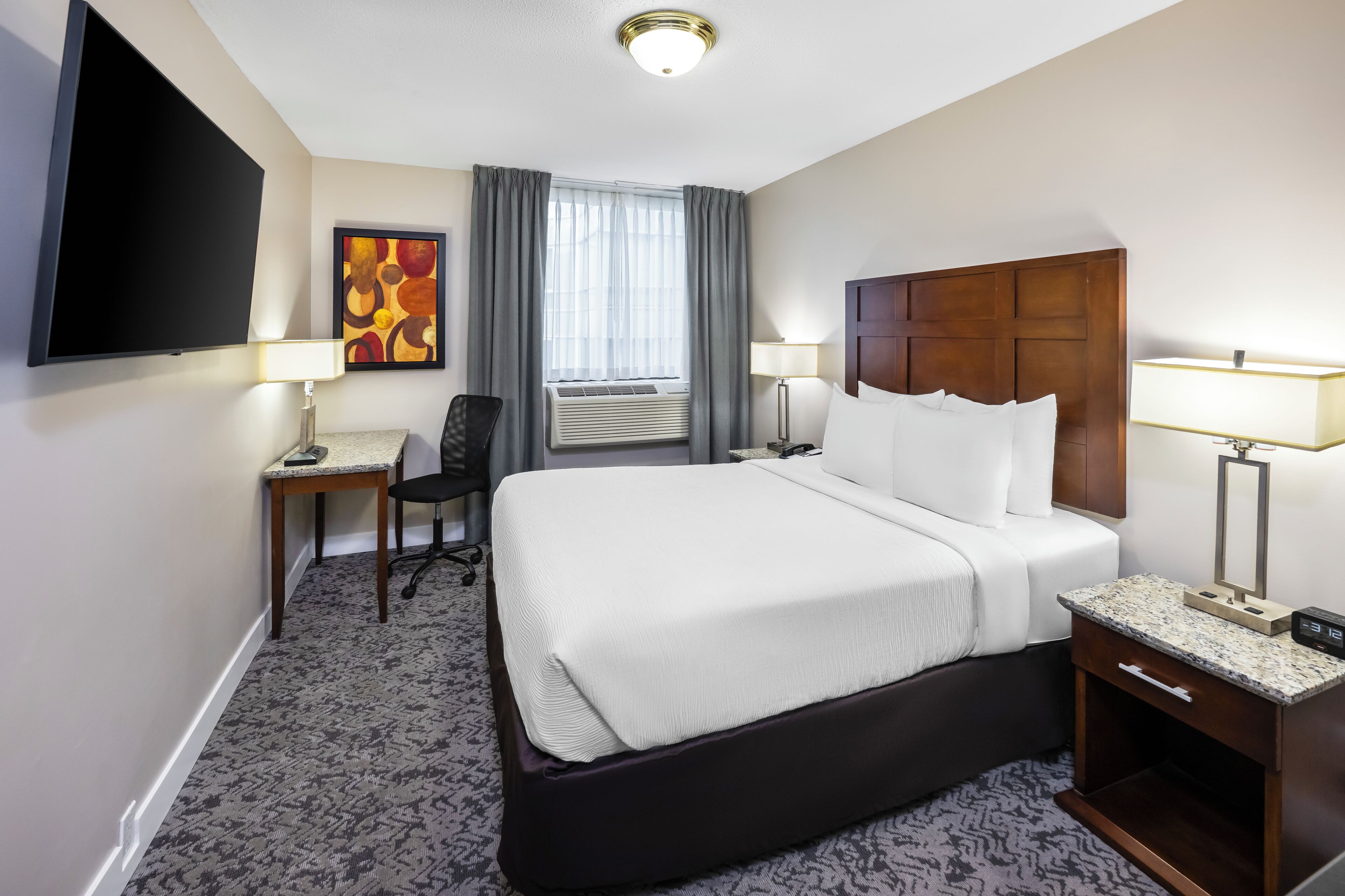 Standard Room, 1 Double Bed, Non Smoking | Premium bedding, pillowtop beds, in-room safe, individually furnished