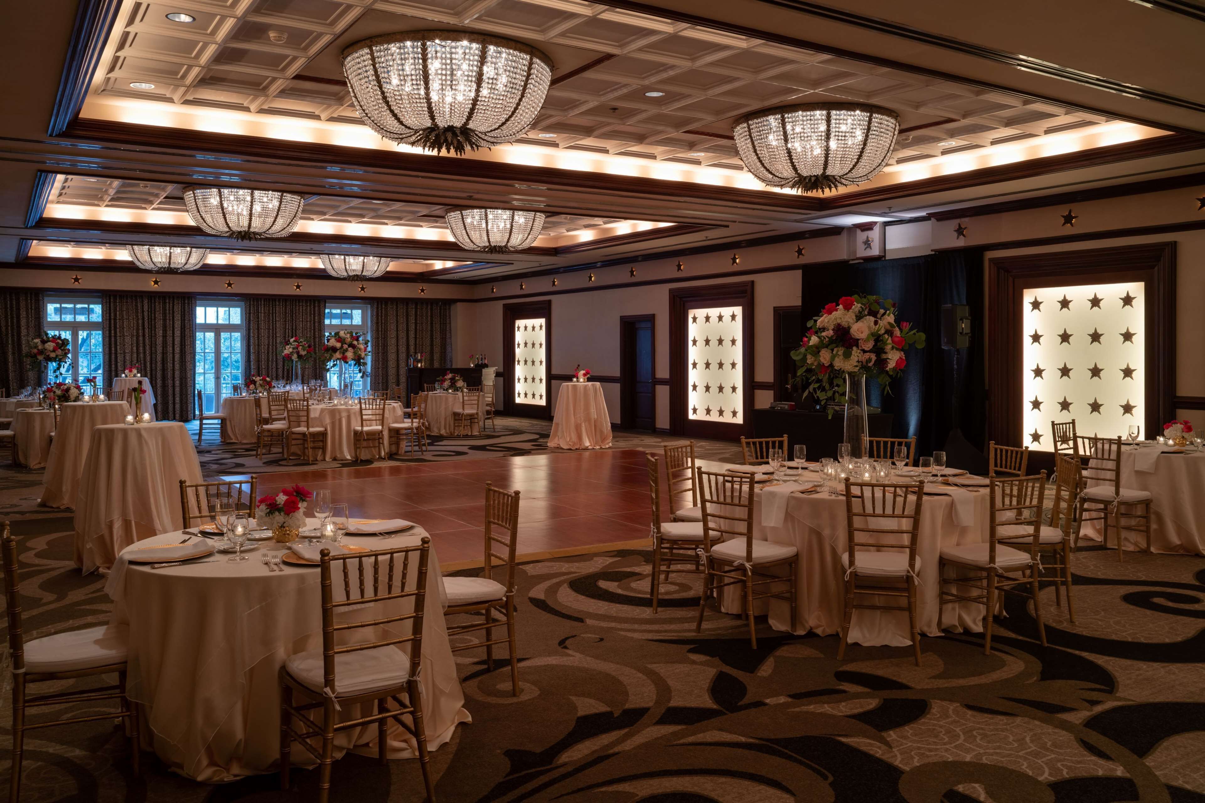 Photo - The Stephen F Austin Royal Sonesta Hotel