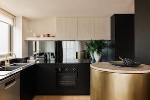 Apartment, 1 Bedroom | Private kitchen | Fridge, microwave, electric kettle, toaster