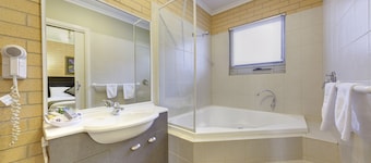 Albury Georgian Motel & Suites