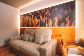 1 bedroom, premium bedding, down comforters, minibar