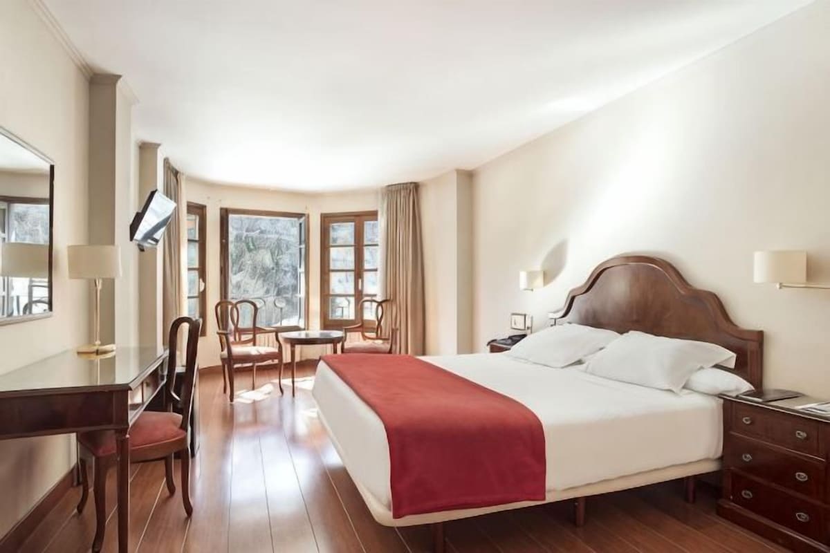 Literie de qualité supérieure, couette en duvet d'oie, minibar