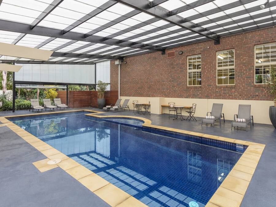 Piscina externa sazonal