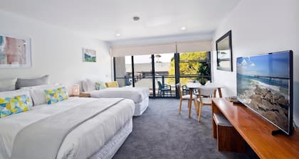 Lorne Bay View Motel