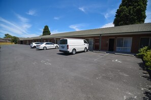 Free self parking