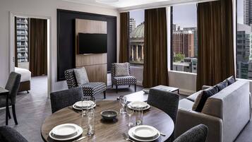 Minibar, desk, laptop workspace, blackout curtains