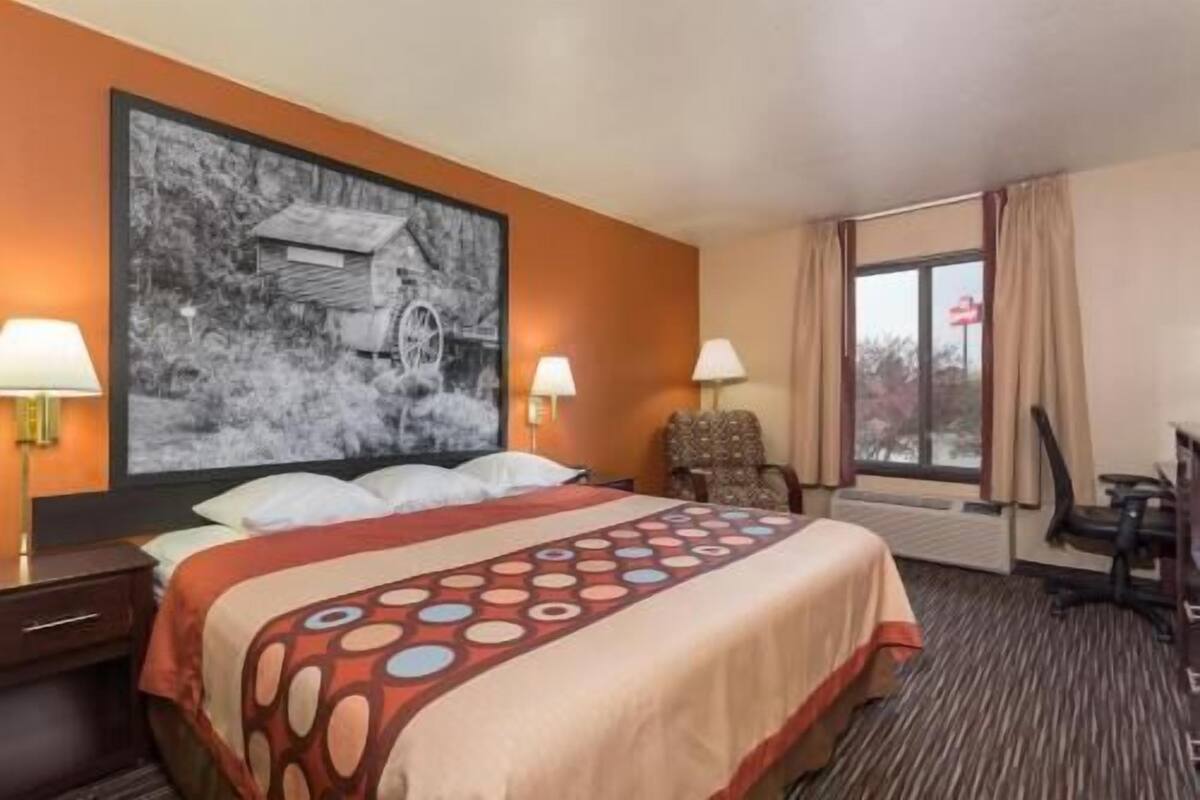 Iron/ironing board, free cots/infant beds, rollaway beds, free WiFi