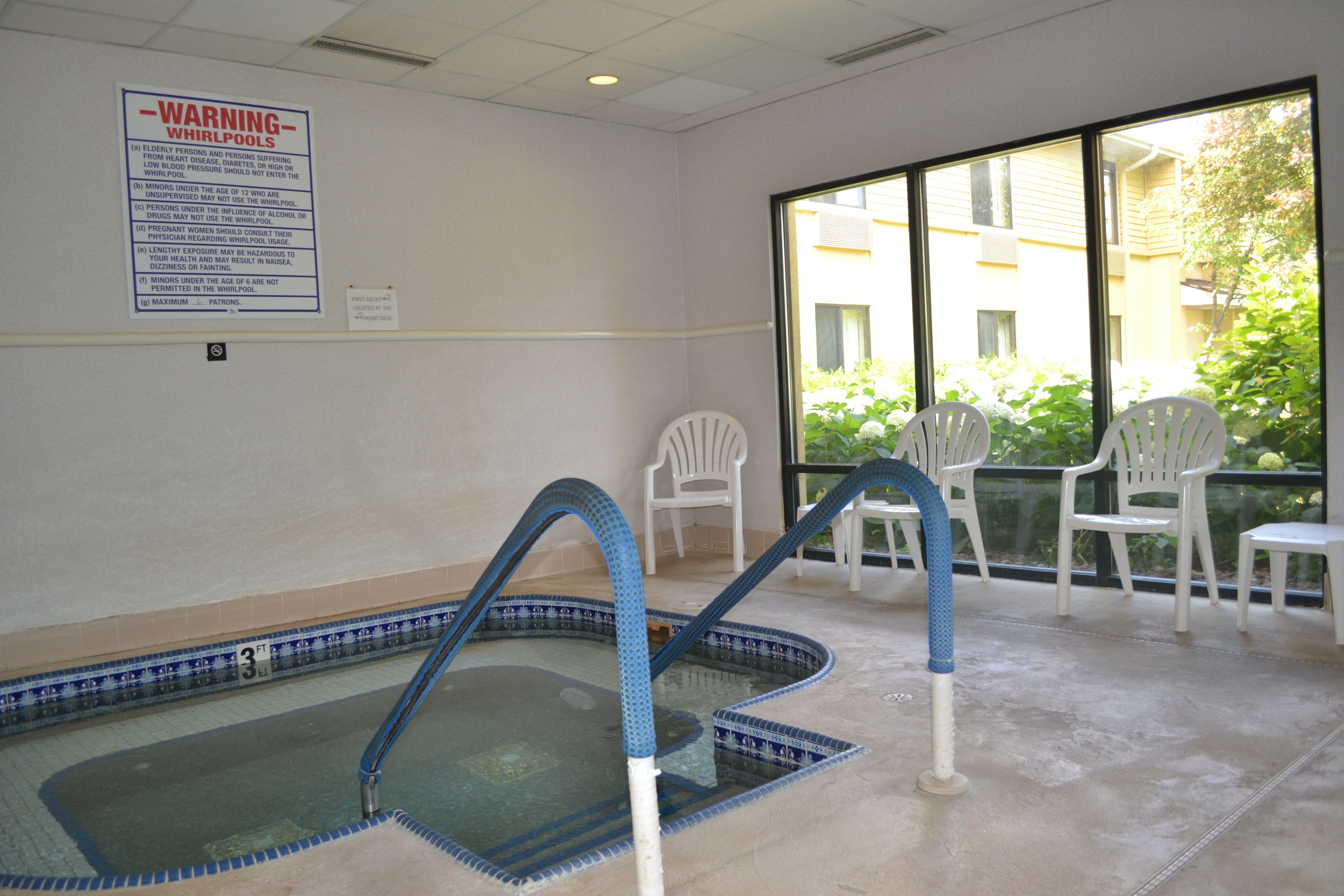 室内 SPA 浴缸