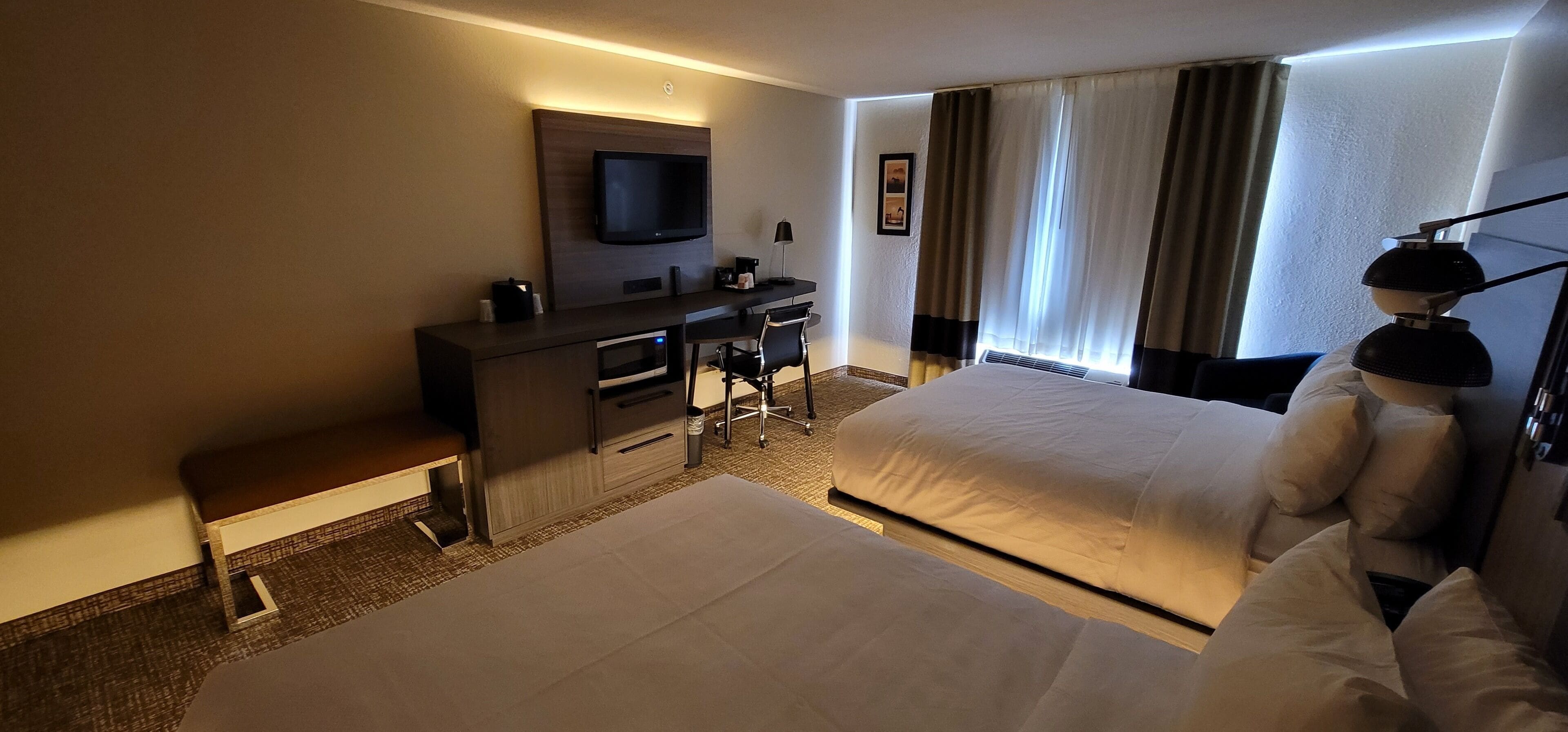 Photo - Comfort Inn & Suites North Dallas-Addison