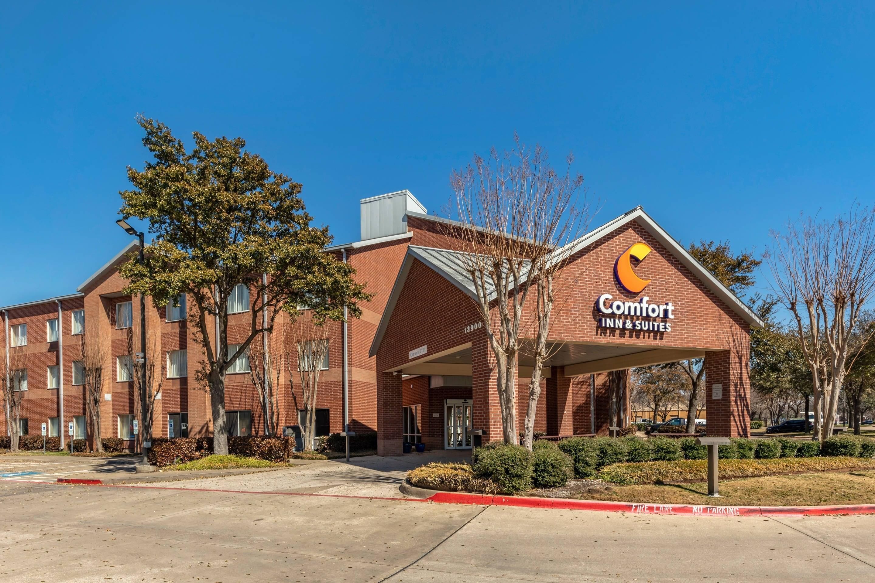 Photo - Comfort Inn & Suites North Dallas-Addison