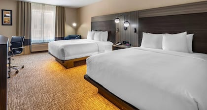 Comfort Inn & Suites North Dallas - Addison