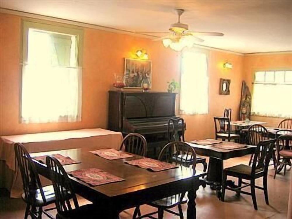 Fairchild House B & B by null