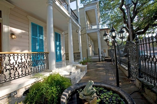 Fairchild House Bed & Breakfast