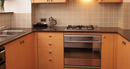 Adina Serviced Apartments Sydney Martin Place