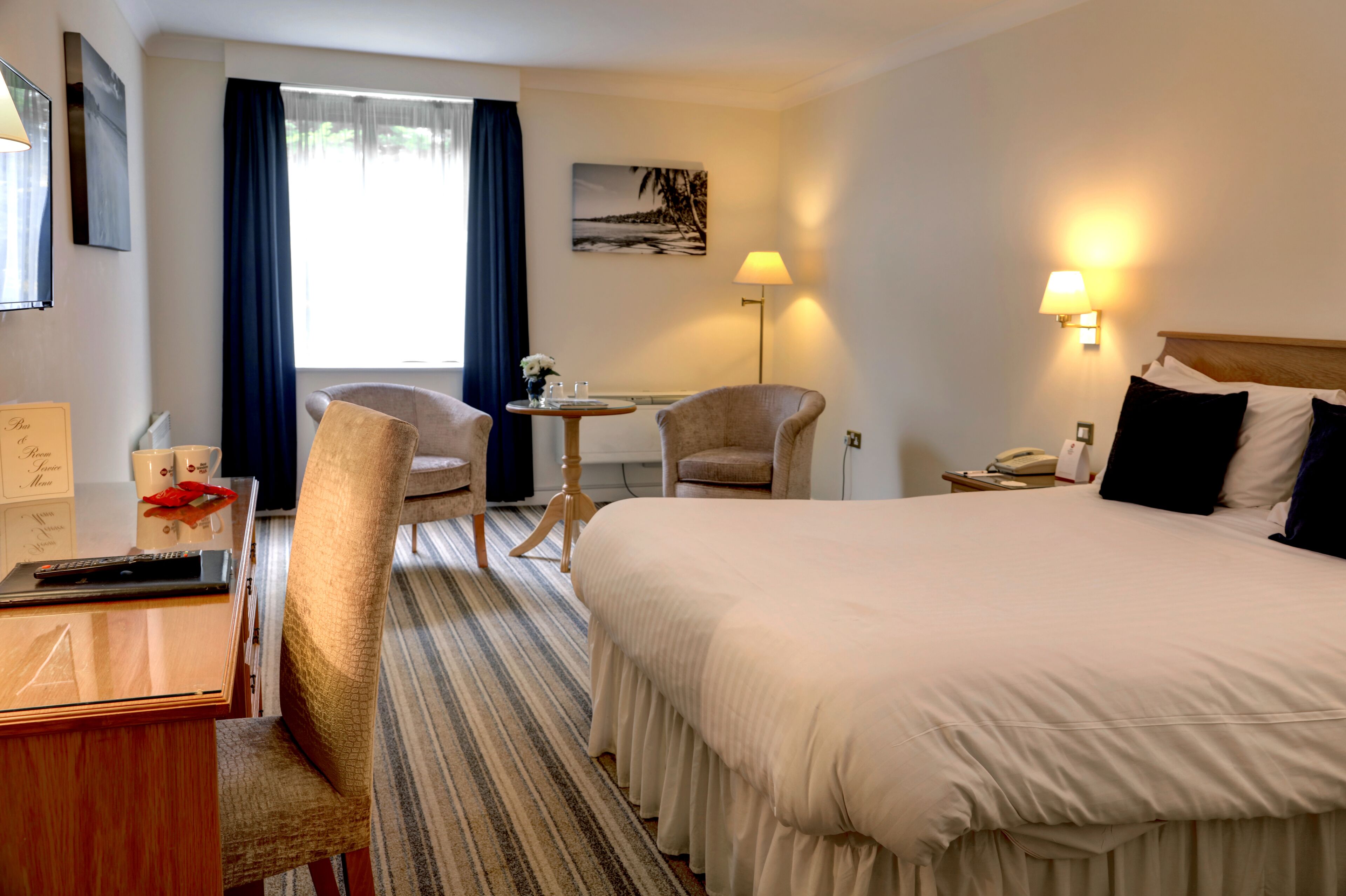 1 bedroom, in-room safe, desk, blackout curtains