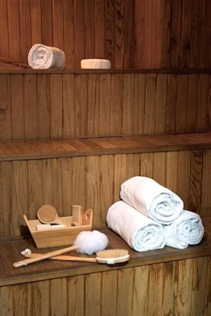 Couples treatment rooms, massages