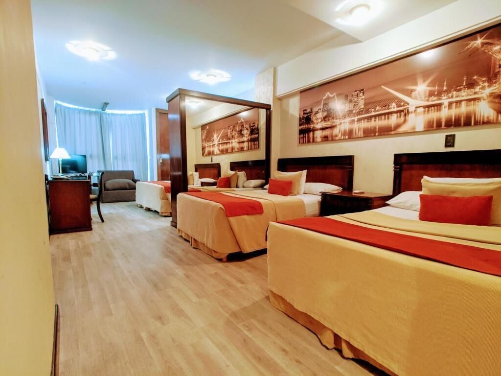 Coffres-forts dans les chambres, bureau, rideaux occultants