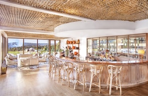 Snack bar
