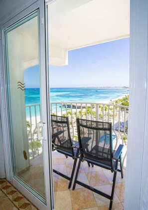Free minibar, in-room safe, desk, blackout curtains