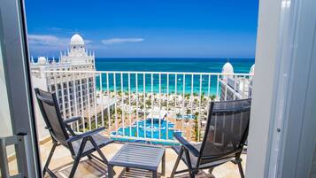 Kostenlose Minibar, Zimmersafe, Schreibtisch, Verdunkelungsvorhänge