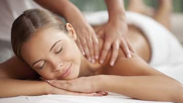 Couples treatment rooms, body treatments, hydrotherapy, aromatherapy