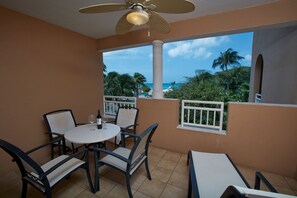 Terrace/patio - Divi Village Golf & Beach Resort (Oranjestad)