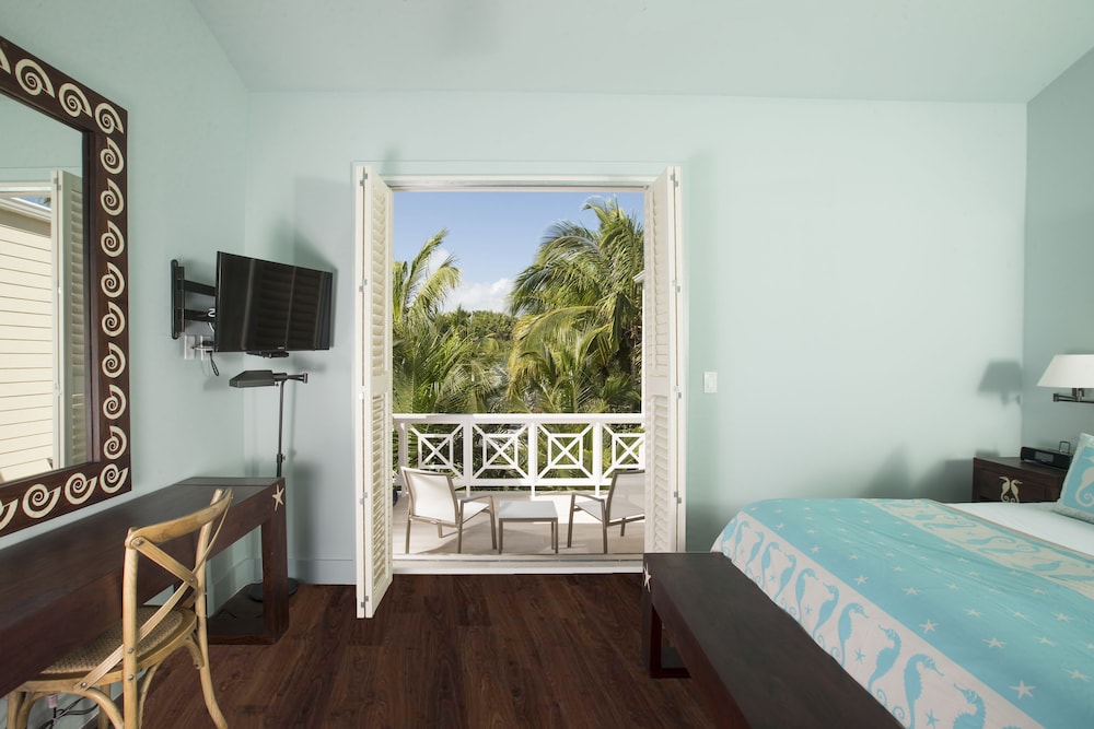Coral Sands Inn & Cottages, Harbour Island by null