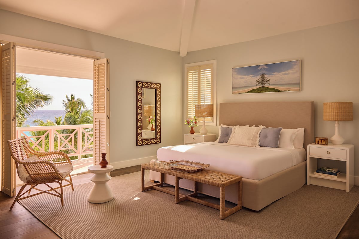 Sea Balcony | Egyptian cotton sheets, in-room safe, blackout curtains