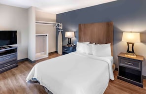 Ropa de cama de alta calidad y escritorio