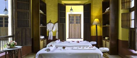 Couples treatment room(s)