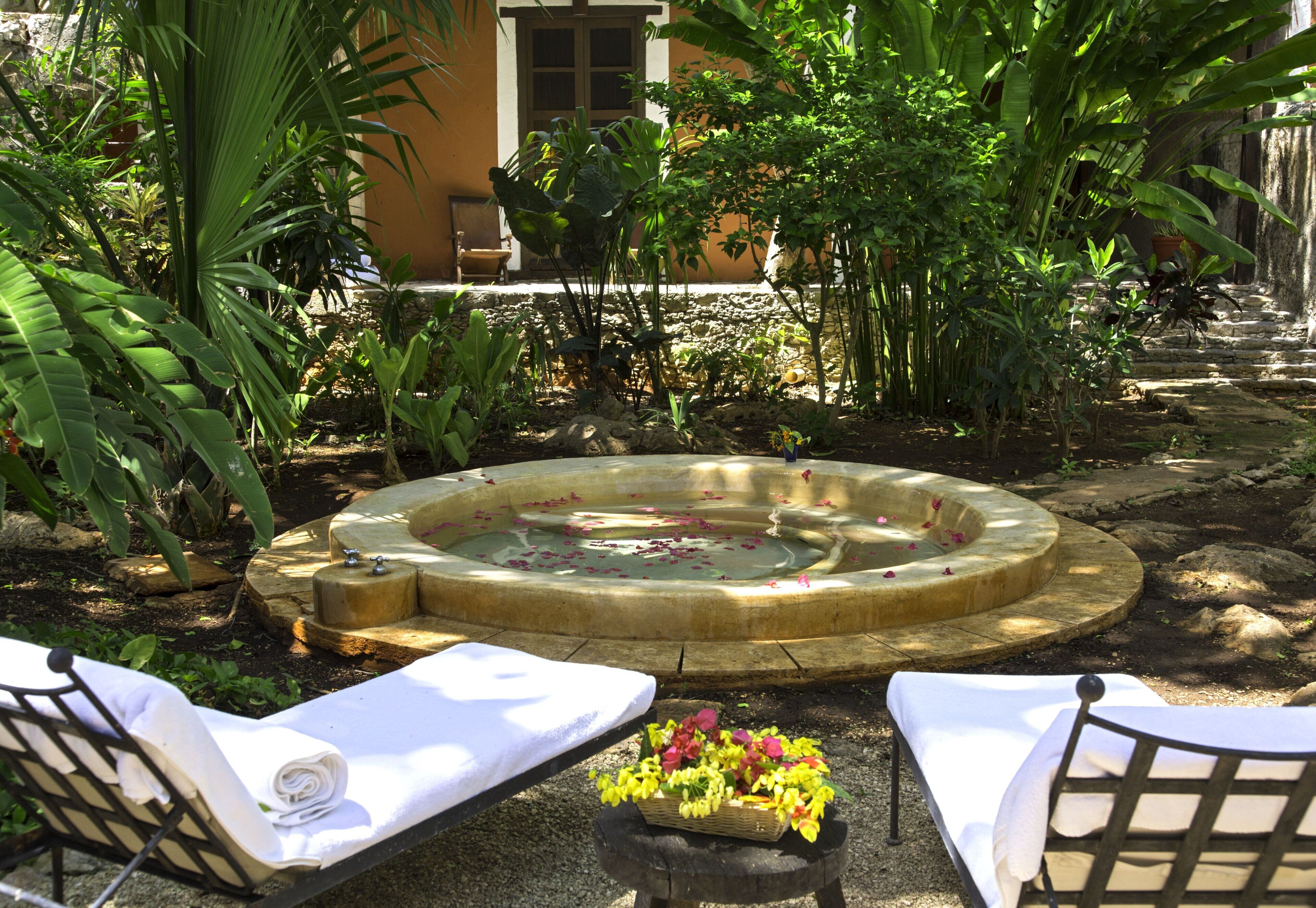 Suite, 2 Queen Beds | Private spa tub